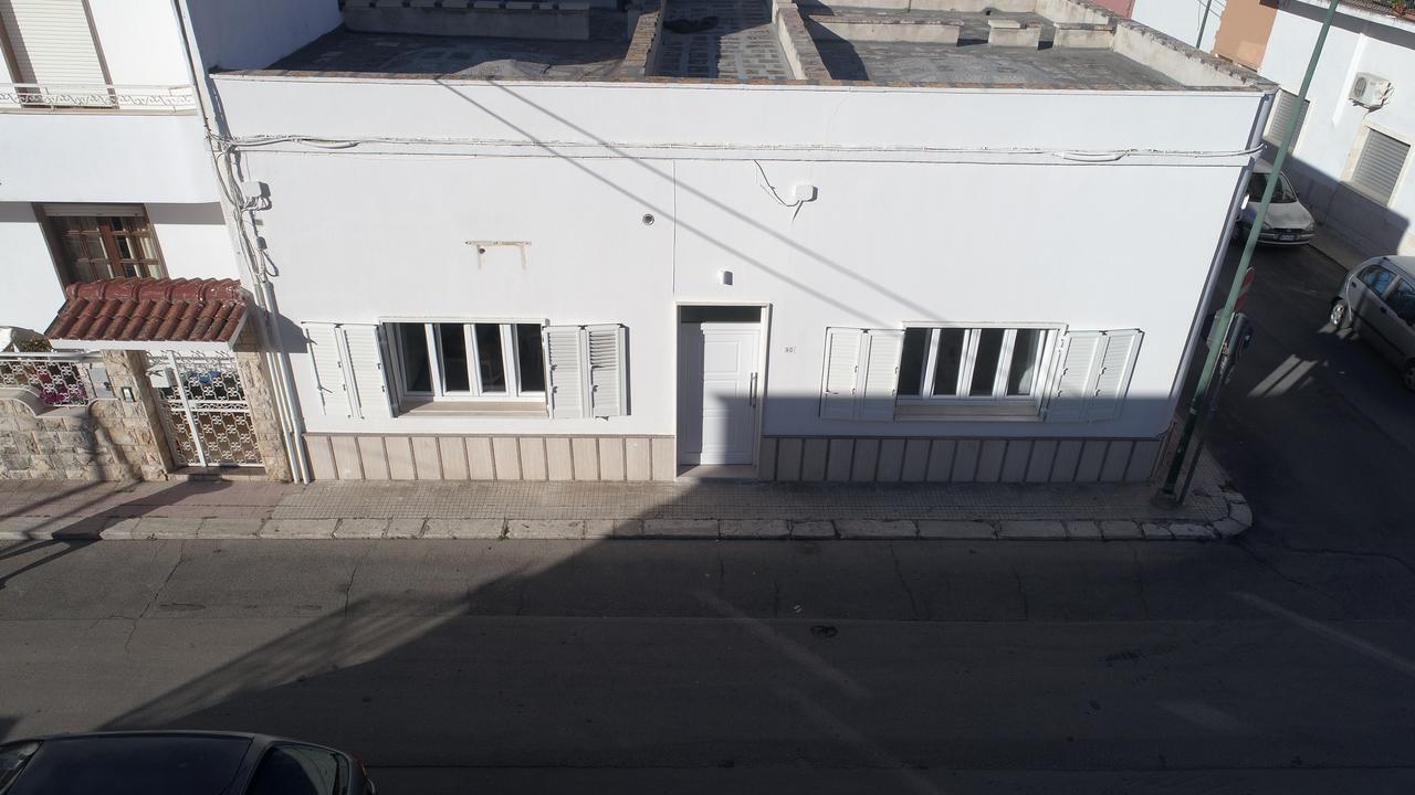 White Aurora Rooms Porto Cesareo Exterior photo